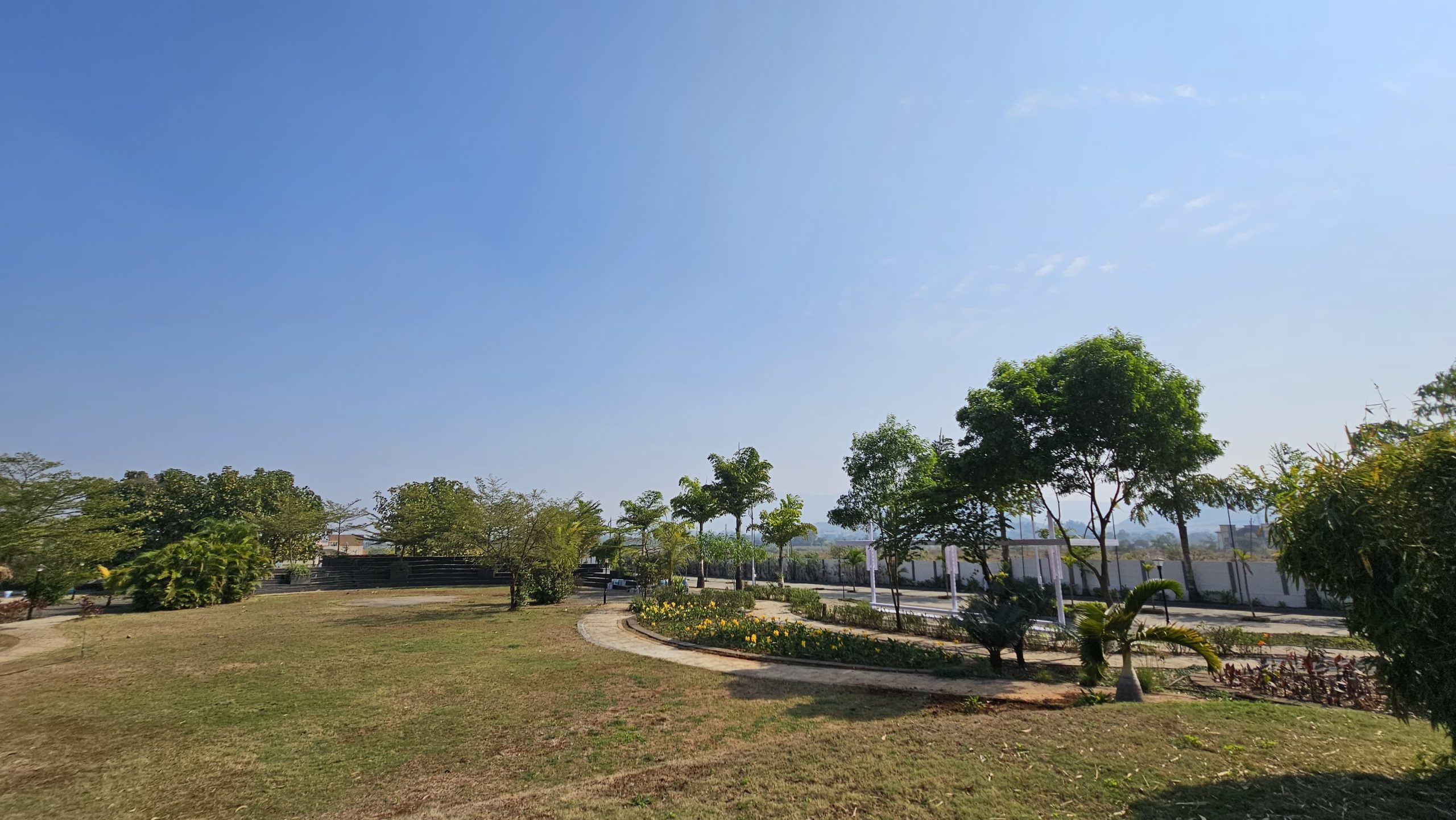 Property thumbnail 1